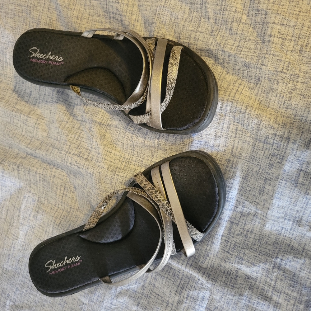 Skechers Slip-on wedges size 9